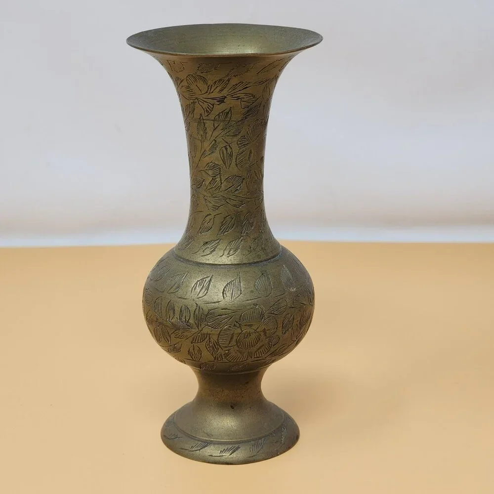 Vintage‎ Collectible Ornate Decor Etched Floral Brass Decorative Vase MCM